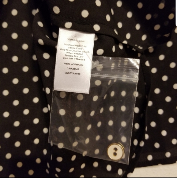 Talbots Polka Dots & Flowers top - Picture 5 of 6